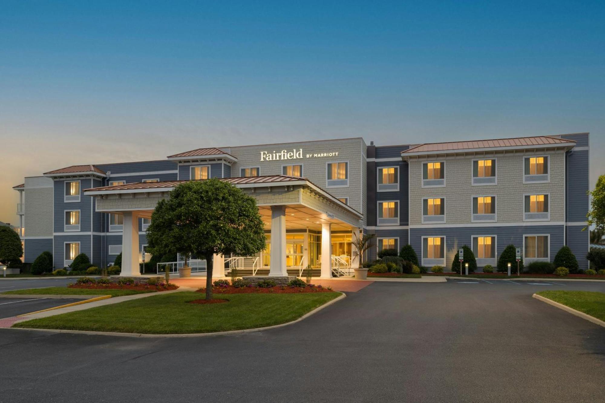 Fairfield & By Marriott Island Waterfront Hotel Chincoteague